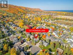 137 PIONEER LANE The Blue Mountains Ontario, L9Y 0M7