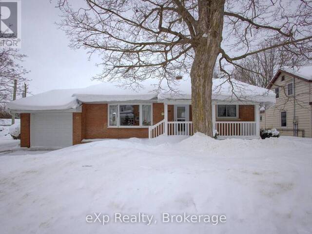 318 LEOPOLD STREET Wingham Ontario, N0G 2W0 - 2 Bedrooms Home For Sale