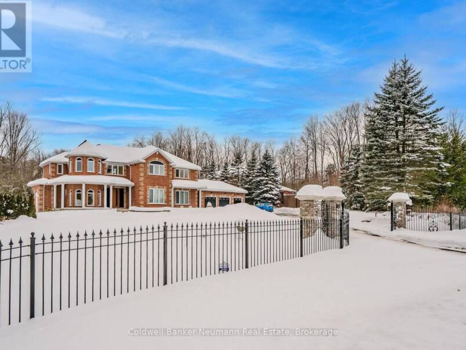 32 FOREST RIDGE ROAD, Erin, Ontario N0B 1T0