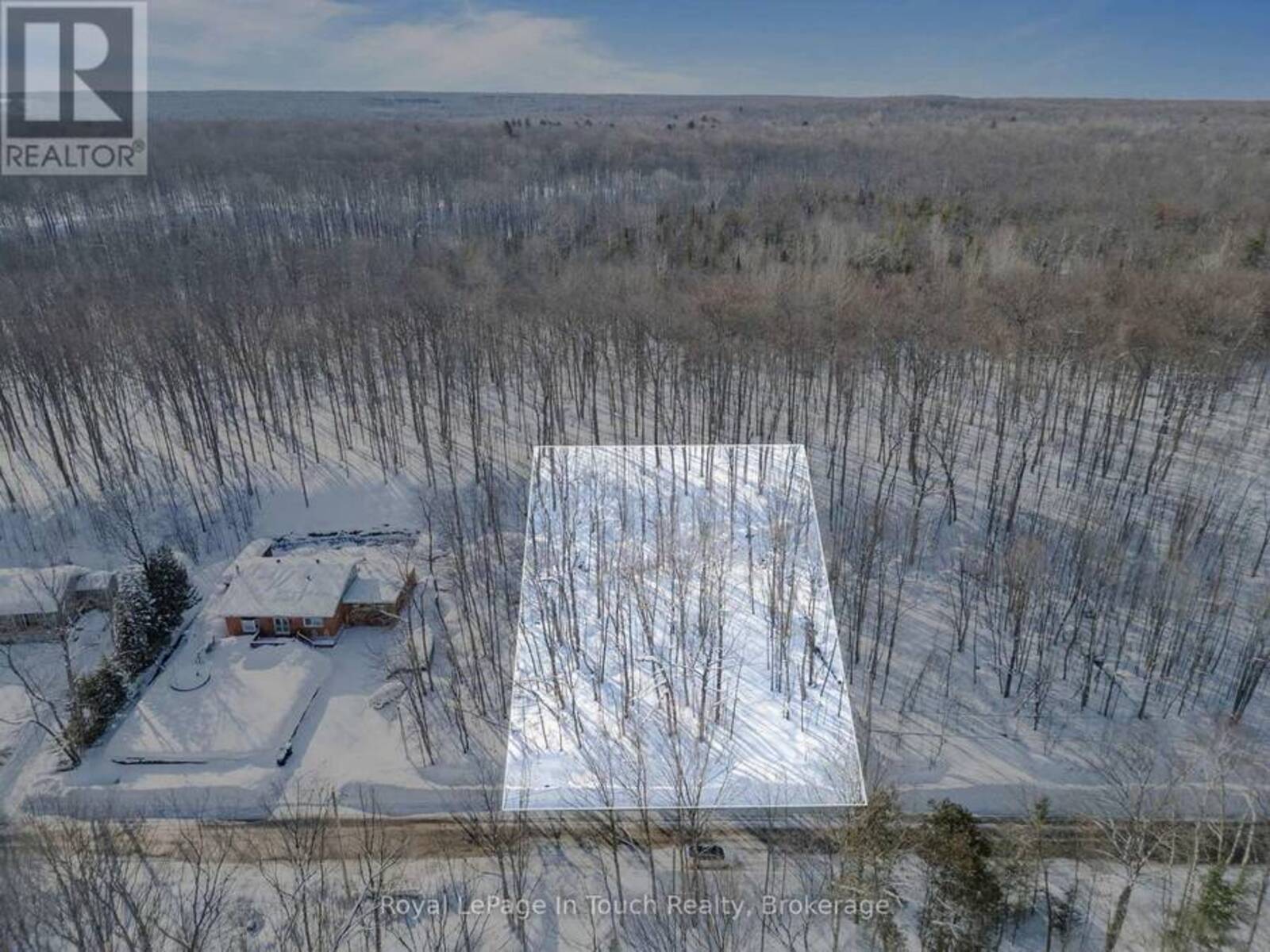 LOT 22 CHAMPLAIN ROAD, Tiny, Ontario L9M 0C1