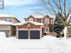 45 HOLLY MEADOW ROAD Barrie Ontario, L4N 0E2