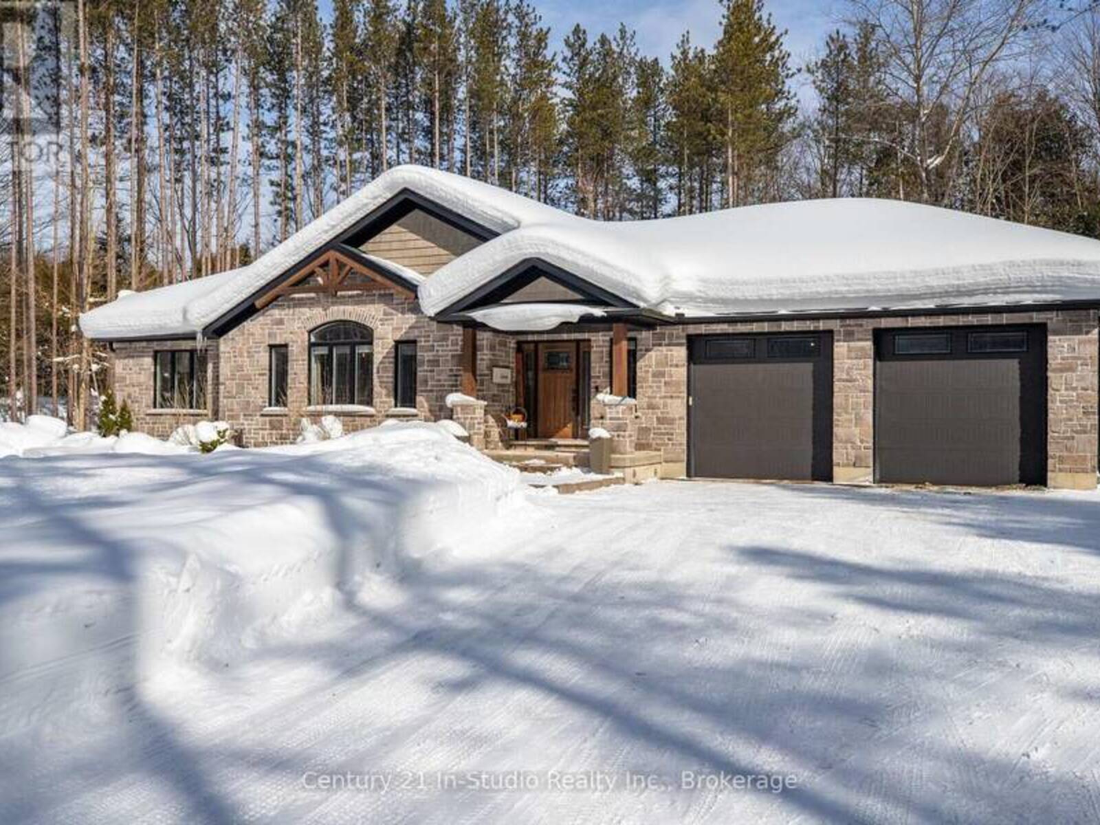 574271 40 SIDE ROAD, Markdale, Ontario N0C 1H0