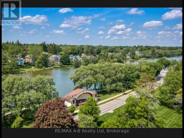 PH1 - 11 COBOURG STREET Stratford Ontario, N5A 3E4 - 2 Bedrooms Waterfront Condo For Sale