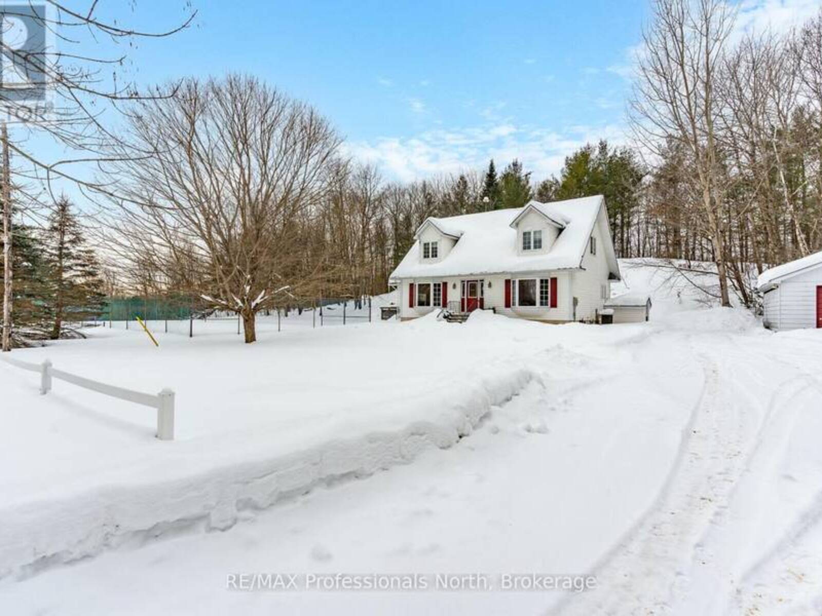 1119 DEEP BAY ROAD, Minden Hills, Ontario K0M 2K0