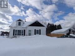 27 LINCOLN AVENUE Machar Ontario, P0A 1X0