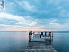 679 SANDY BAY ROAD Tiny Ontario, L9M 0H6