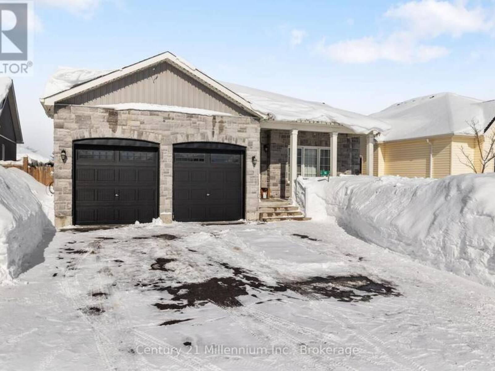 14 DRYSDALE DRIVE, Elmvale, Ontario L0L 1P0