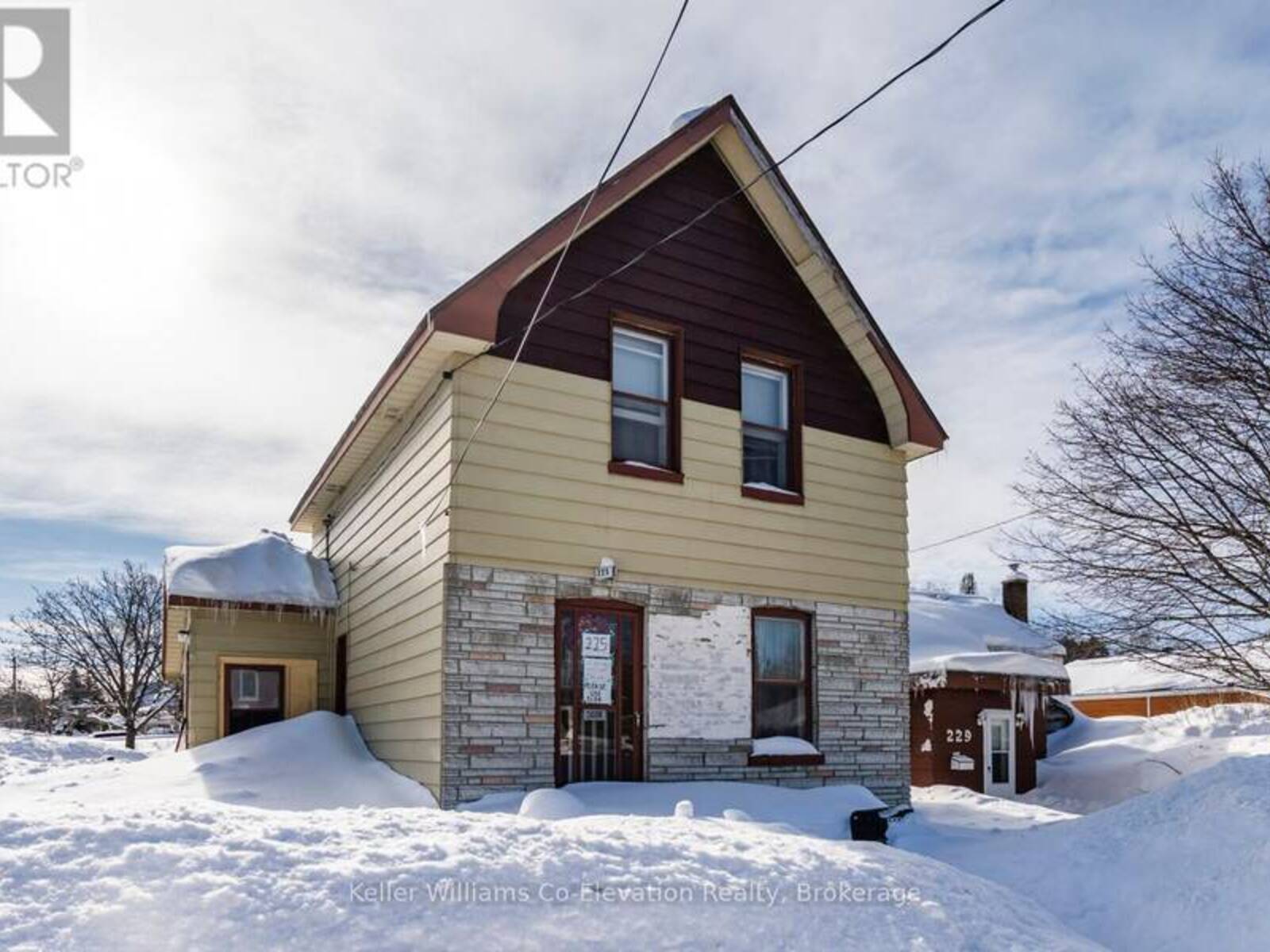 225 HUGEL AVENUE, Midland, Ontario L4R 1T1