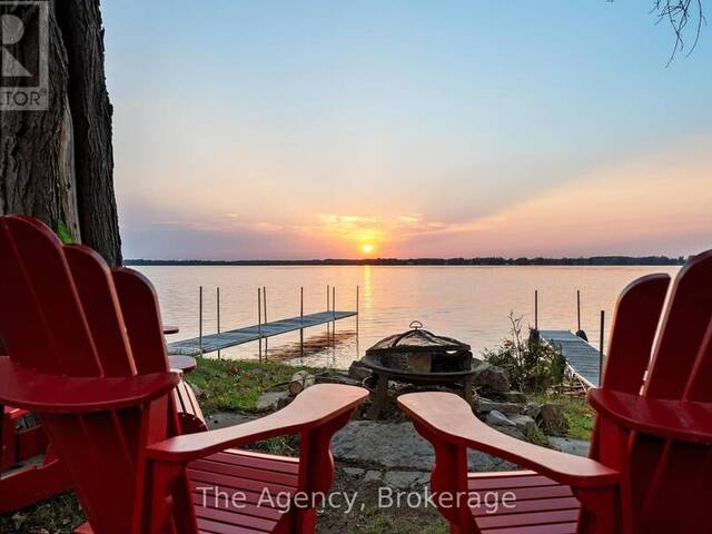 119 CAMPBELL BEACH ROAD Ramara Ontario, L0K 1W0 - 4 Bedrooms Waterfront Home For sale