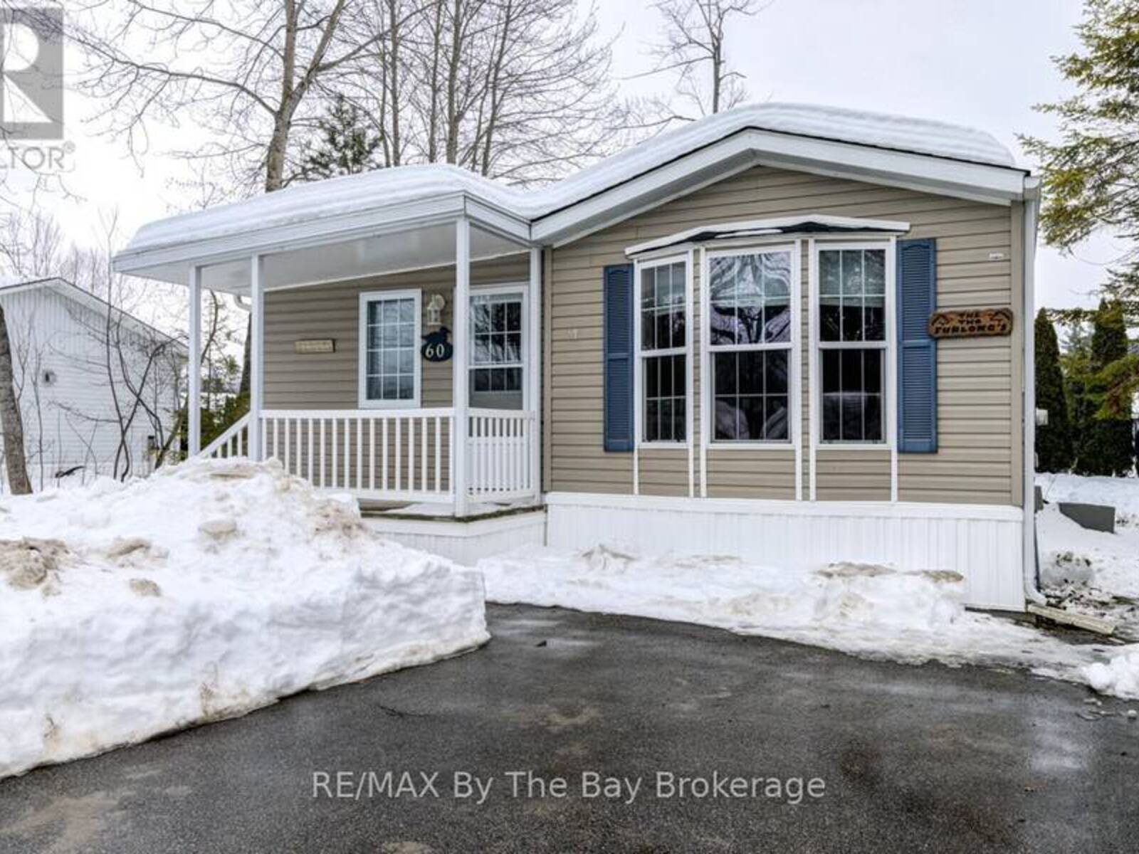 60 TOPAZ STREET, Wasaga Beach, Ontario L9Z 1X7