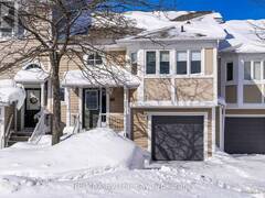 40 CRANBERRY SURF Collingwood Ontario, L9Y 5C4