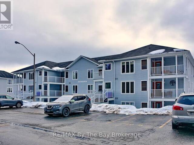 11 - 20 MULLIGAN LANE Wasaga Beach Ontario, L9Z 1C4 - 2 Bedrooms Condo For Sale