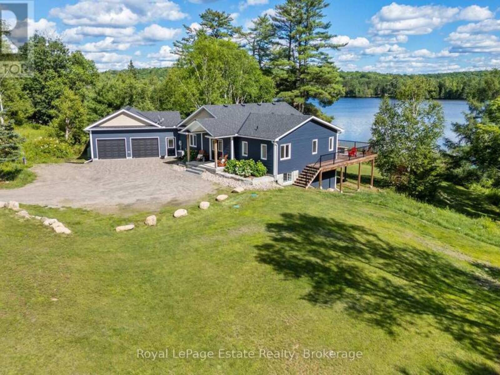 4318 GLAMORGAN ROAD, Haliburton, Ontario K0M 1S0