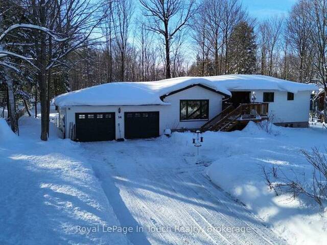 14 SENECA CRESCENT Tiny Ontario, L9M 0C9 - 4 Bedrooms Home For Sale