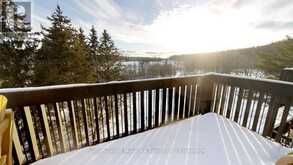 53-303 SUMMIT LODGE - 1235 DEERHURST DRIVE | Huntsville Ontario | Slide Image Six