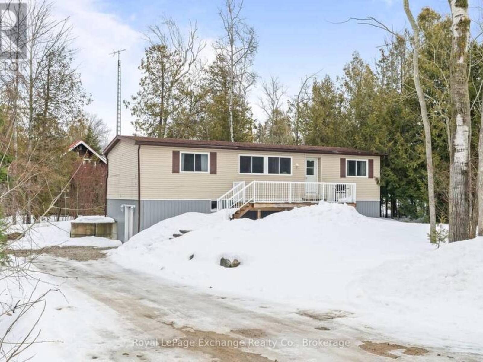 184 SCOTTS POINT ROAD, Kincardine, Ontario N0G 2T0