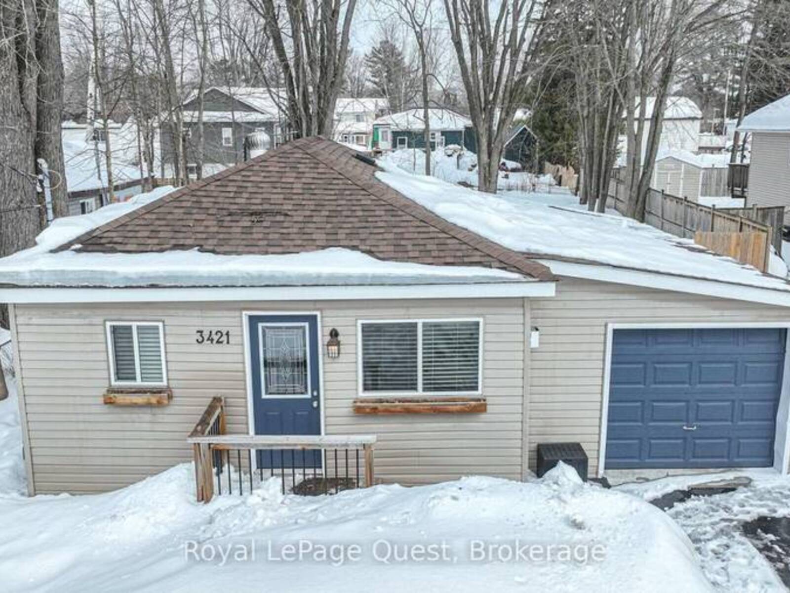 3421 BEACHVIEW AVENUE, Severn, Ontario L0K 1G0