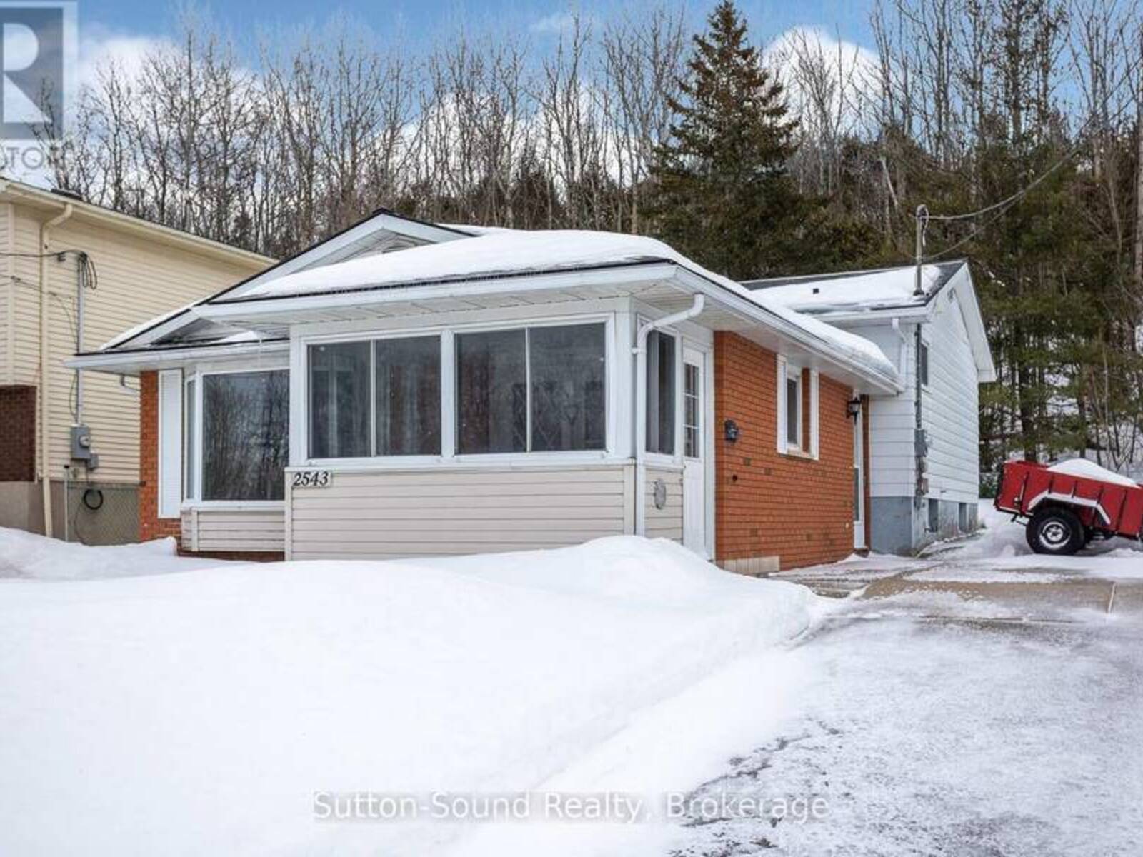 2543 3RD AVENUE E, Owen Sound, Ontario N4K 2M5