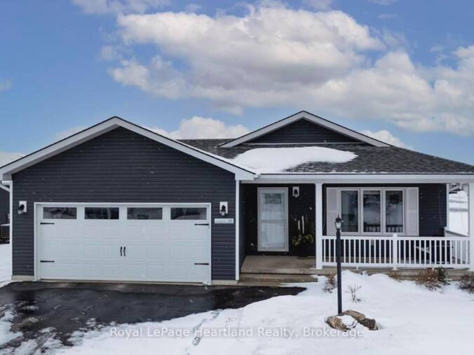 26 LAKE BREEZE DRIVE, Goderich, Ontario N7A 0B7