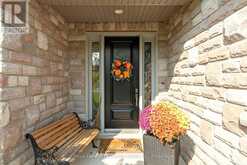 207 CARLOWAY TRAIL | Kincardine Ontario | Slide Image Four