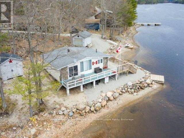 709 HARRISON TRAIL Port Severn Ontario, L0K 1S0 - 3 Bedrooms Waterfront Home For sale