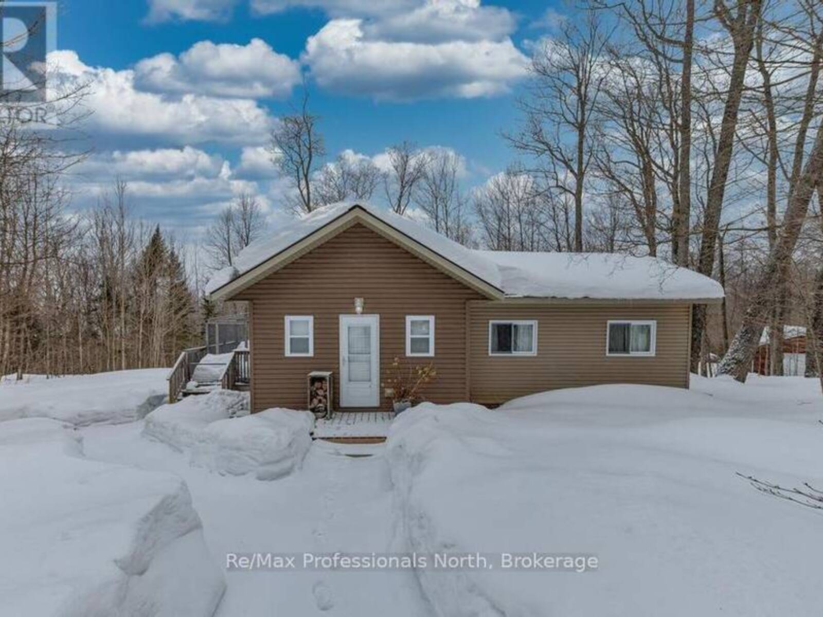 1145 CHELSEA LANE, Algonquin Highlands, Ontario K0M 1J1