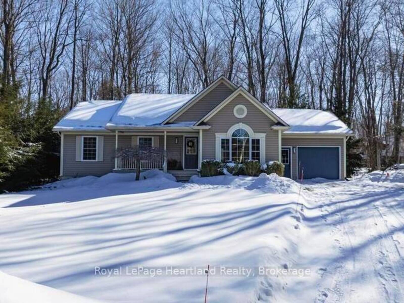 77376 FOREST RIDGE ROAD, Bayfield, Ontario N0M 1G0