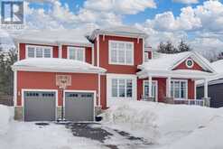 13 FAWNBROOK COURT | Bracebridge Ontario | Slide Image Two