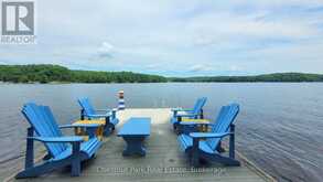 254 BIGWIN ISLAND | Baysville Ontario | Slide Image One