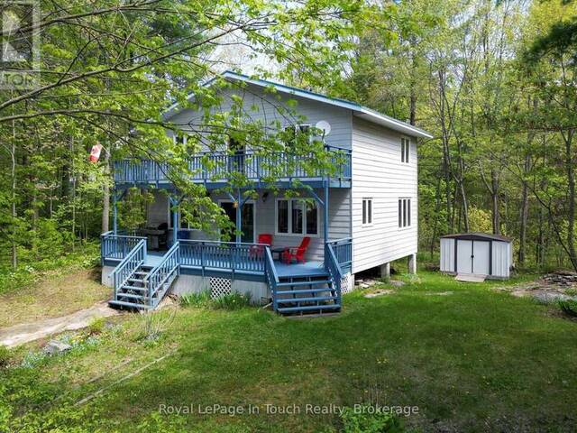 10080 GEORGIAN BAY SHORE Honey Harbour Ontario, P0E 1E0 - 4 Bedrooms Waterfront Home For sale