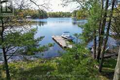 10080 GEORGIAN BAY SHORE | Honey Harbour Ontario | Slide Image Four