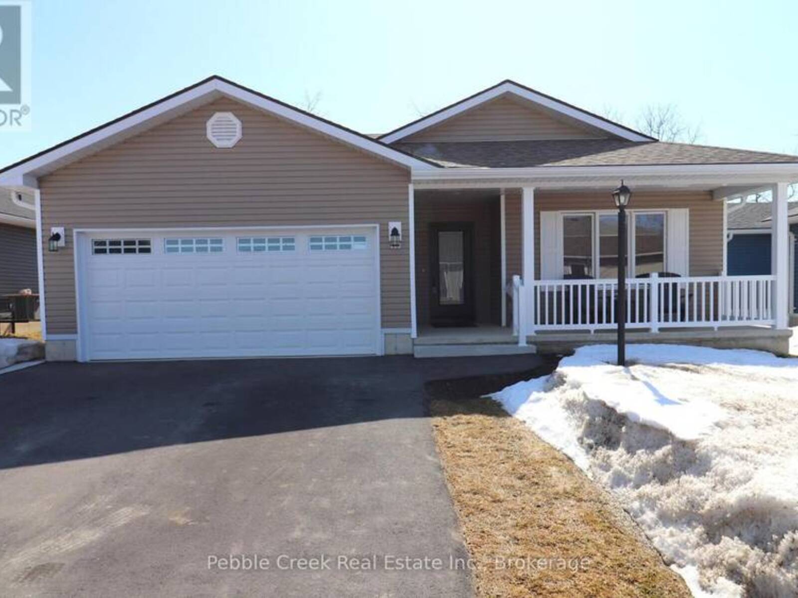 215 LAKE BREEZE DRIVE, Goderich, Ontario N7A 0C6