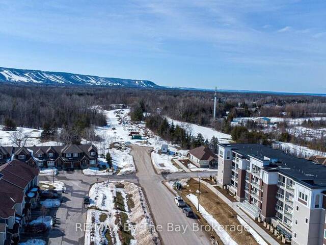 205 - 17 SPOONER CRESCENT Collingwood Ontario, L9Y 1T3 - 2 Bedrooms Condo For Sale