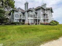 838 SUNCREST CIRCLE Collingwood Ontario, L9Y 5C7