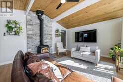 1169 TINY BEACHES ROAD N | Penetanguishene Ontario | Slide Image Ten