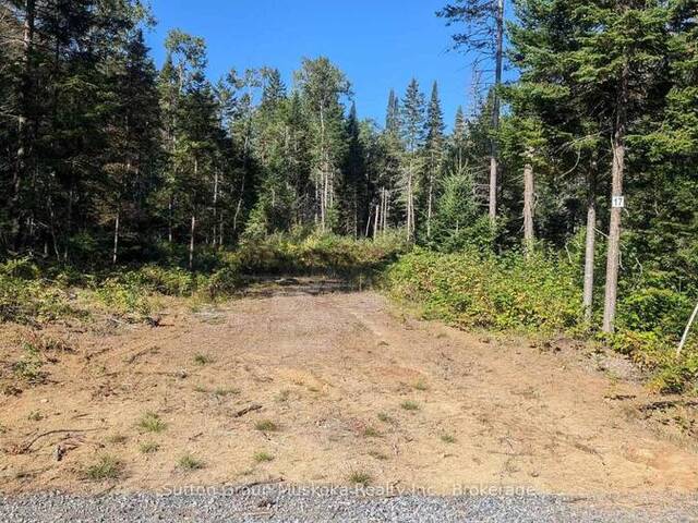 LOT 17 CRIMSON LANE Huntsville Ontario, P0B 1L0 - Vacant Land For Sale