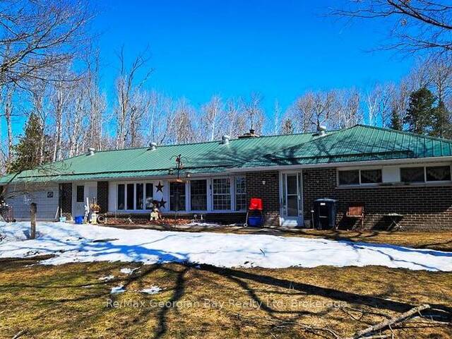 295 DUCK BAY ROAD Waubaushene Ontario, L0K 2C0 - 3 Bedrooms Home For Sale