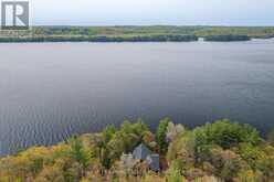 12905 KAWAGAMA-FISHPOLE POINT | Lake of Bays Ontario | Slide Image Five