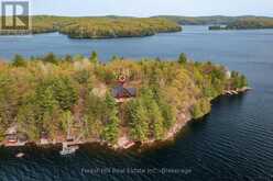 12905 KAWAGAMA-FISHPOLE POINT | Lake of Bays Ontario | Slide Image Seven