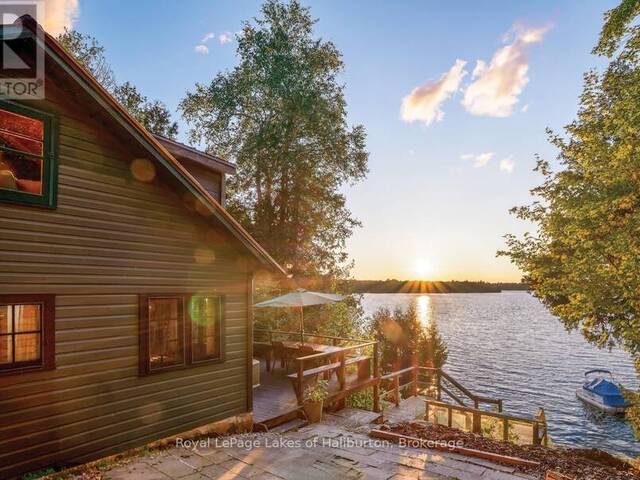 95 SUNSET BEACH ROAD Kawartha Lakes Ontario, K0M 2B0 - 3 Bedrooms Waterfront Home For sale