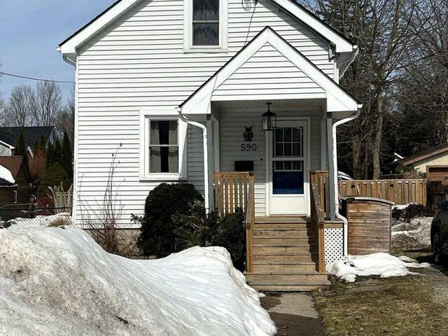 590 7TH STREET E Owen Sound Ontario, N4K 1J6 - 3 Bedrooms Home For Sale