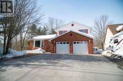 17 MACKLAIM DRIVE | Parry Sound Ontario | Slide Image One