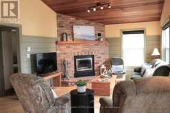 1136 LAKESIDE TRAIL | Magnetawan Ontario | Slide Image Eight