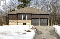 29 RUE CAMILLE ROAD | Penetanguishene Ontario | Slide Image One