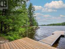 1040 KAHSHE LAKE | Gravenhurst Ontario | Slide Image Four