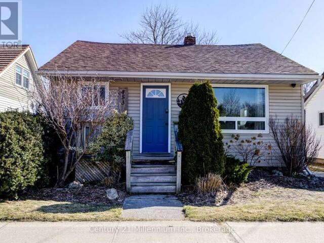 453 BIRCH STREET Collingwood Ontario, L9Y 2W4 - 3 Bedrooms Home For Sale