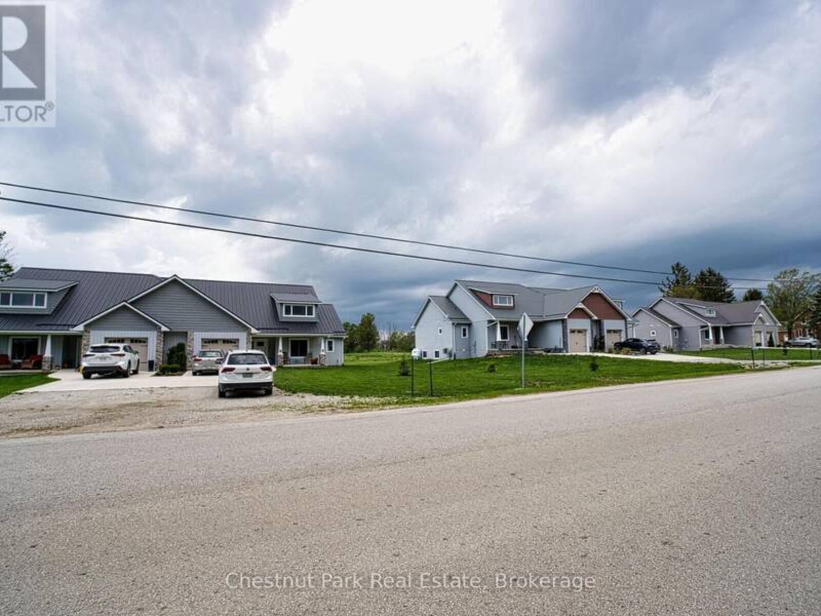 319916-319926 KEMBLE ROCK ROAD, Georgian Bluffs, Ontario N0H 1S0