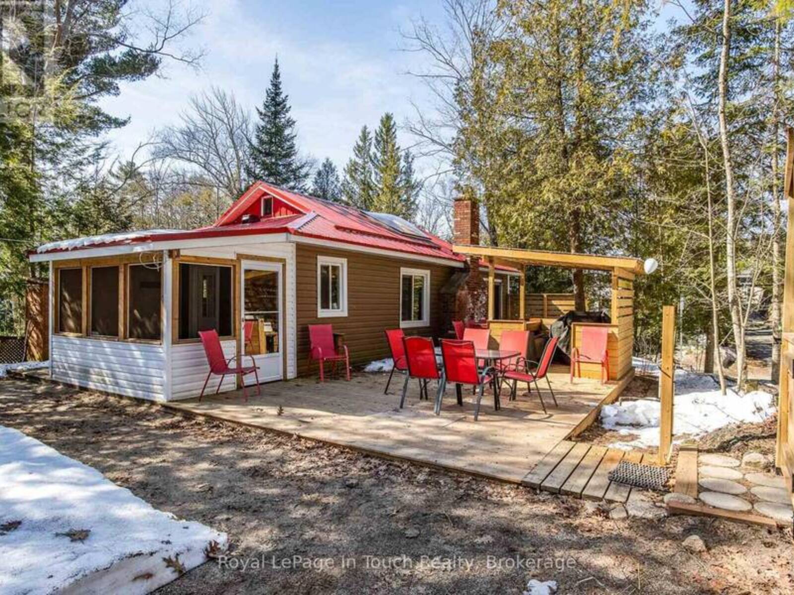 77 TINY BEACHES ROAD S, Tiny, Ontario L0L 2J0