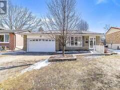 47 BRIAR ROAD Barrie Ontario, L4N 3M5