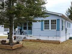 3 ST JAMES PLACE Wasaga Beach Ontario, L9Z 3A8